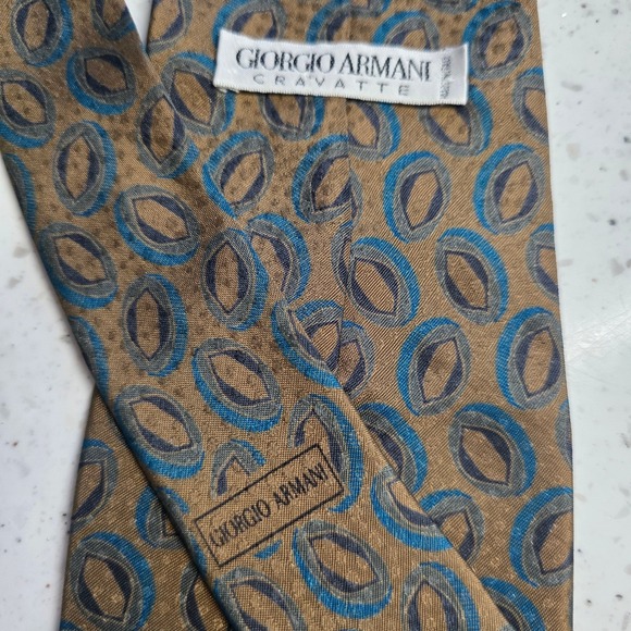 Giorgio Armani Cravatte Silk Geometric Medallion Pattern Mens Neck Tie Brown - Picture 6 of 6